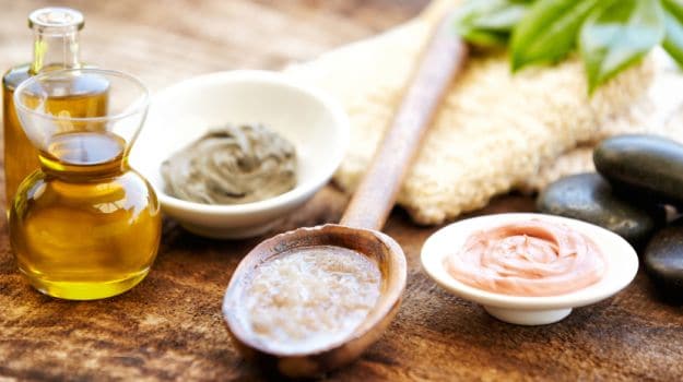 استفاده از مواد معدنی و طبیعی